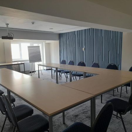Hotel Univers Cluj-Napoca Ngoại thất bức ảnh