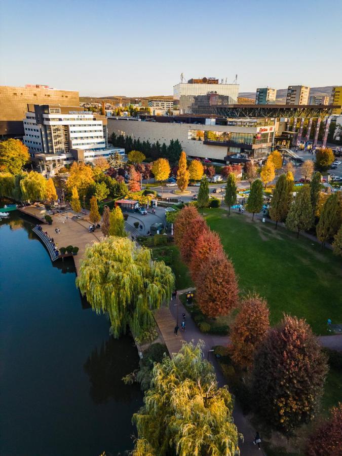Hotel Univers Cluj-Napoca Ngoại thất bức ảnh
