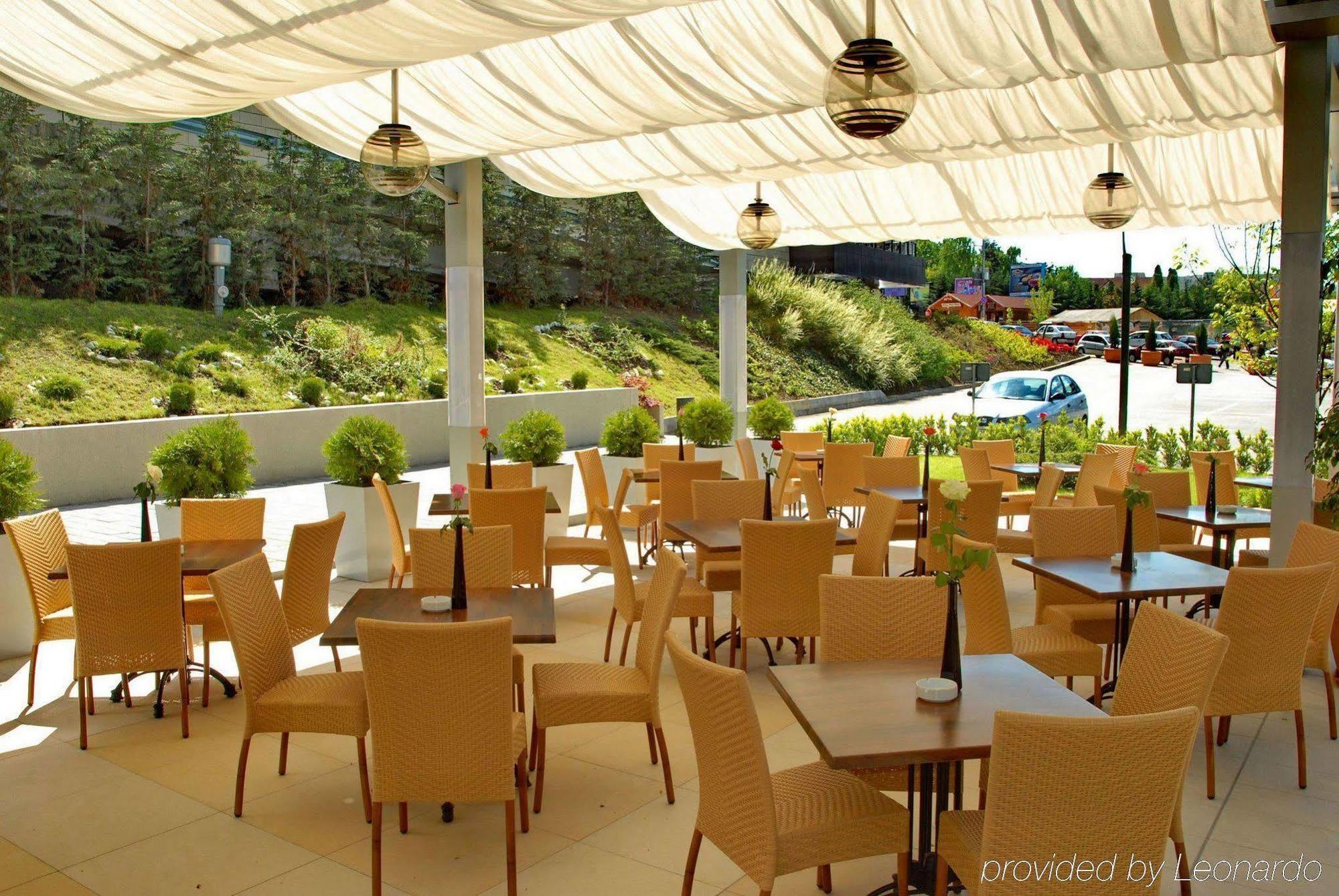 Hotel Univers Cluj-Napoca Ngoại thất bức ảnh