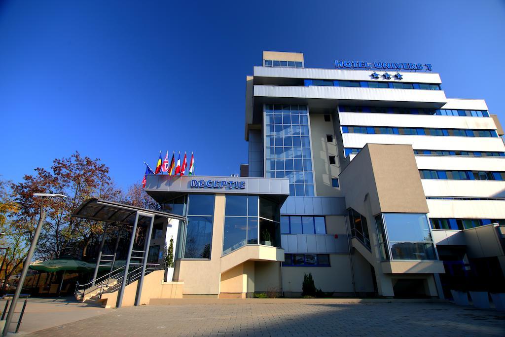 Hotel Univers Cluj-Napoca Ngoại thất bức ảnh